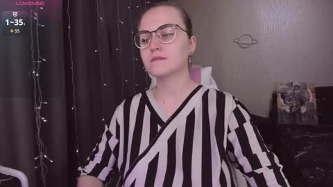 Snapshot of eva_orchid chatting on 12/04/25, 11:19 Eva online show from 12/04/25, 11:19