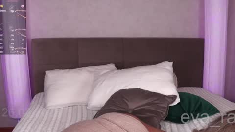 Eva online show from 02/27/25, 10:09