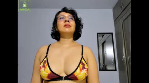 Snapshot of eva_rain01 chatting on 02/10/25, 07:49 Eva online show from 02/10/25, 07:49