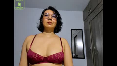 Snapshot of eva_rain01 chatting on 02/28/25, 09:23 Eva online show from 02/28/25, 09:23