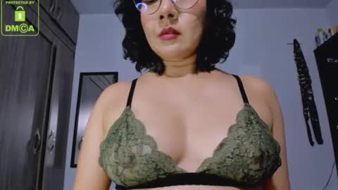 Snapshot of eva_rain01 chatting on 09/26/25, 08:57 Eva online show from 09/26/25, 08:57