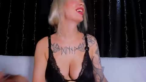Eva online show from 07/11/26, 01:58