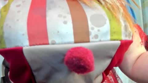 Snapshot of eva_redford chatting on 10/30/25, 01:07 Eva online show from 10/30/25, 01:07