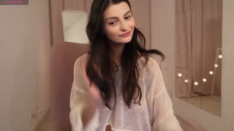 EVA  online show from 12/08/24, 04:07