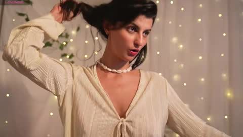 EVA  online show from 02/19/25, 09:03