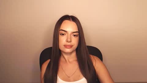 Snapshot of eva_rossee_ chatting on 09/11/25, 05:57 Eva online show from 09/11/25, 05:57