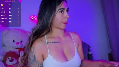 Snapshot of eva_shinee_ chatting on 11/14/25, 11:20 Eva Shinee online show from 11/14/25, 11:20