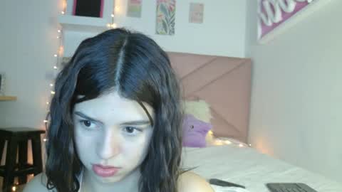 Snapshot of eva_sin18 chatting on 04/12/26, 12:04 Eva Sin online show from 04/12/26, 12:04