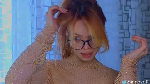 Hi there i am Eva and i wish create a nice community with you so join my Ticket Show for more pleasure online show from 02/03/25, 09:41