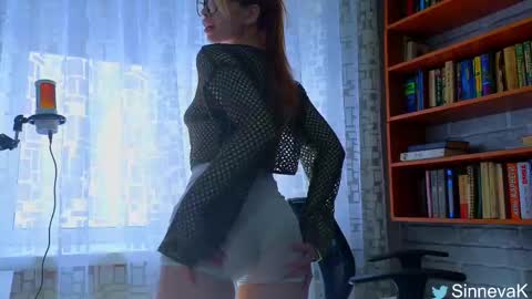 Hi there i am Eva and i wish create a nice community with you so join my Ticket Show for more pleasure online show from 02/15/25, 07:06