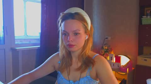 Hi there i am Eva and i wish create a nice community with you so join my Ticket Show for more pleasure online show from 05/30/26, 10:12