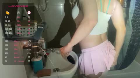 eva_stari online show from 11/30/25, 11:42