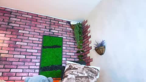 Eva online show from 01/14/25, 12:43