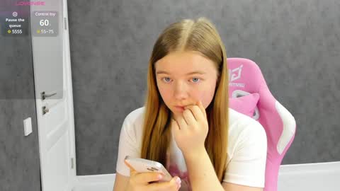 Eva online show from 01/25/25, 05:29