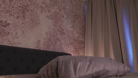 Hello Im Eva online show from 07/28/26, 02:13