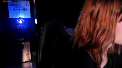 Snapshot of eva_viulet chatting on 04/23/26, 07:09 MISS EVY online show from 04/23/26, 07:09