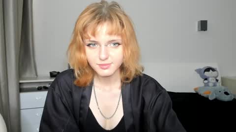 Snapshot of eva_vv chatting on 05/31/26, 06:10 Eva online show from 05/31/26, 06:10