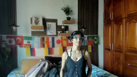 Eva online show from 06/12/26, 12:37