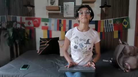 Eva online show from 06/23/26, 01:09