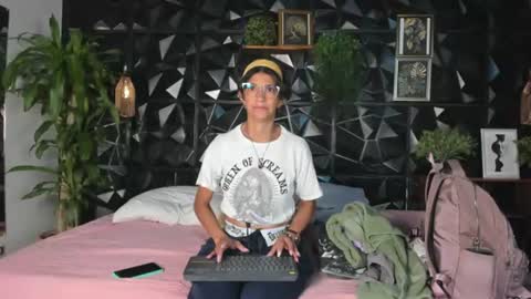 Eva online show from 06/28/26, 12:22