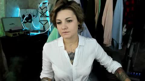 Eva Brownie online show from 09/12/25, 12:38