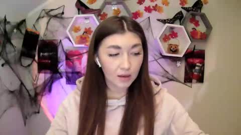 Evachaturbatte online show from 10/20/25, 08:26