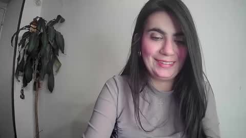 evacollins12 online show from 02/20/25, 03:01