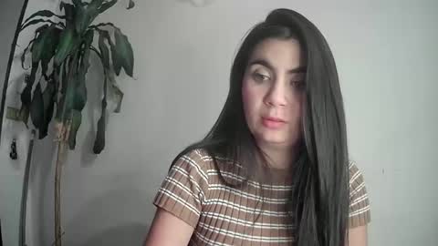evacollins12 online show from 02/23/25, 11:36