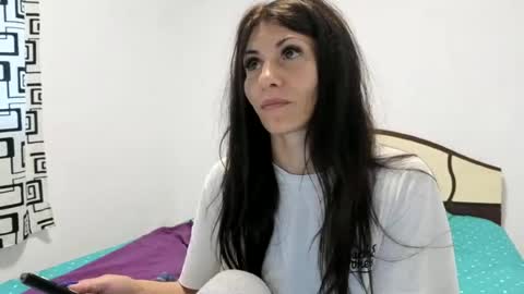 hornycrissyyourlove online show from 07/12/26, 03:41