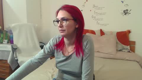 EvadesireONE online show from 02/17/25, 08:15