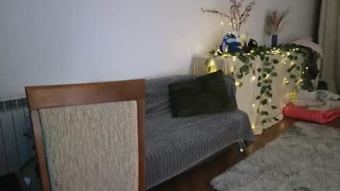 Snapshot of evadior chatting on 09/16/25, 12:50 Eva online show from 09/16/25, 12:50