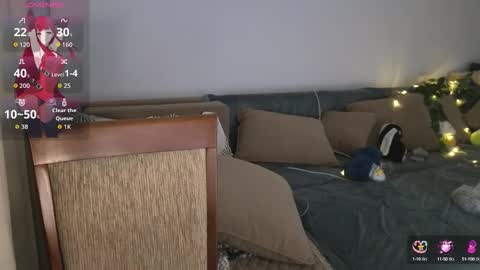 Snapshot of evadior chatting on 09/29/25, 06:13 Eva online show from 09/29/25, 06:13