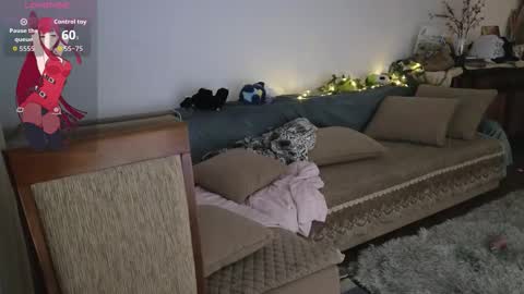 Snapshot of evadior chatting on 09/30/25, 01:49 Eva online show from 09/30/25, 01:49