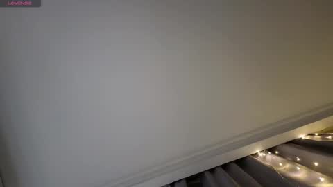 Snapshot of evadior chatting on 11/28/25, 08:00 Eva online show from 11/28/25, 08:00