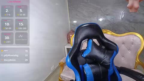 Snapshot of evageline_s chatting on 10/19/25, 03:45 Evangeline online show from 10/19/25, 03:45