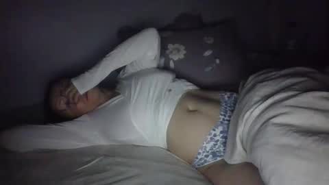 Snapshot of evaglad chatting on 10/07/25, 11:57 evaglad online show from 10/07/25, 11:57