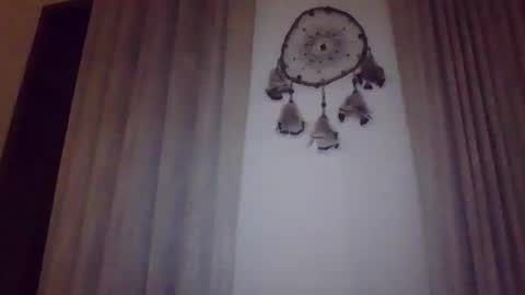 Snapshot of evaglad chatting on 10/15/25, 07:03 evaglad online show from 10/15/25, 07:03