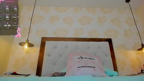 E V A  online show from 01/08/25, 08:27