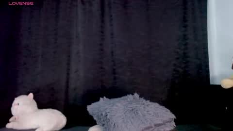 Evah Lee online show from 06/15/26, 01:41