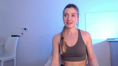 Eva online show from 04/29/26, 03:54