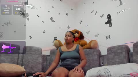 Snapshot of evahalston chatting on 11/09/25, 11:58 evahalston online show from 11/09/25, 11:58