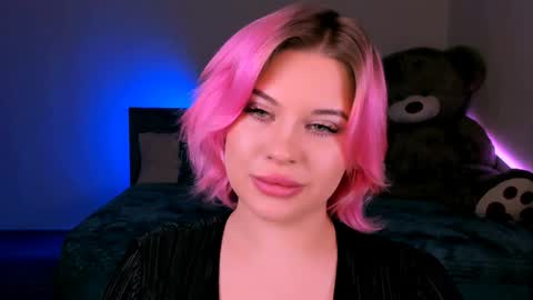 Eva online show from 02/02/25, 11:42