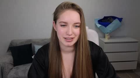 Eva online show from 01/01/25, 12:00