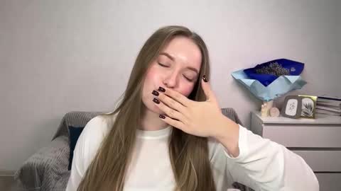 Eva online show from 11/24/25, 06:18