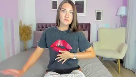 Eva online show from 06/15/26, 03:42
