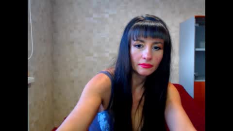 Snapshot of evalive1133 chatting on 09/26/25, 09:02 EvaLive online show from 09/26/25, 09:02