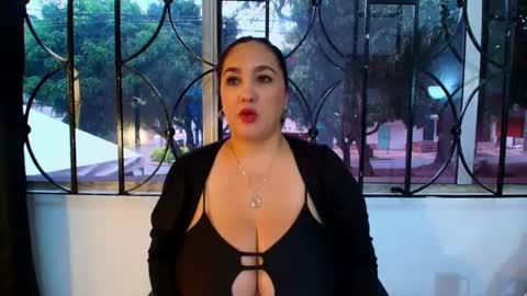 Snapshot of evamilff_ chatting on 05/10/26, 12:43 Eva online show from 05/10/26, 12:43