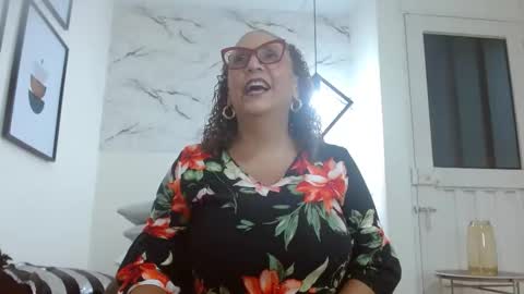 Eva Mills online show from 09/09/25, 09:14