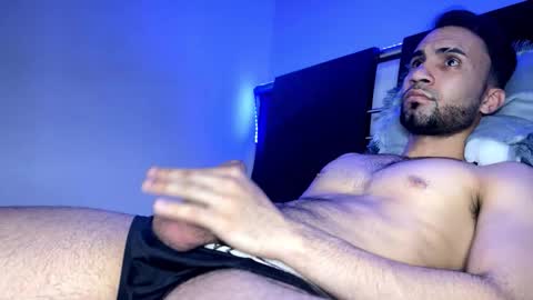 evan57036 online show from 11/10/25, 02:54