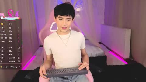 Evan online show from 09/24/25, 12:52